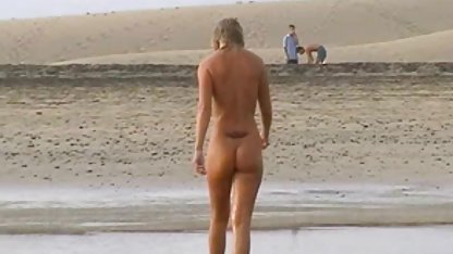 Un enseignant en bas nylon a donné une jeune étudiante video de sexe tu kif