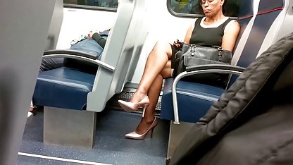 Baba coincé un xnxx gratuit video mec dans le cul en latex