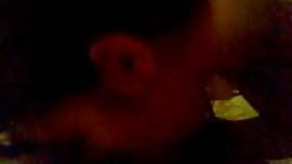 Fille bronzée au casting a versé le sperme de sex gratuit mr sex la tête aux pieds
