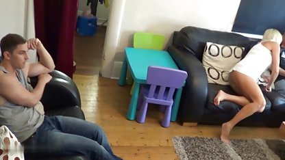 Cours de sexe site porn gratuit chauds d'une pute expérimentée.