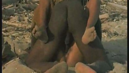 Fisting pied rugueux et un video femme nue gratuit tas de crème glacée dans un trou