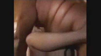 Ébène avec longues jambes frites son xnxx gratuit petit ami