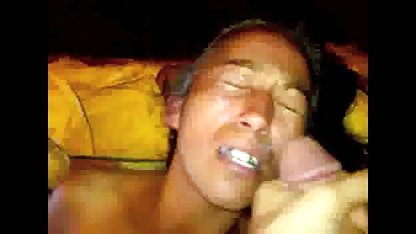 Le mari a engagé un amant tukif gratuit pour sa femme