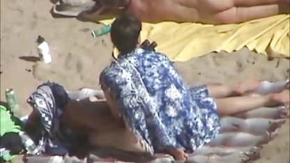 Une jolie pornotgratuit fille se fait bien baiser.