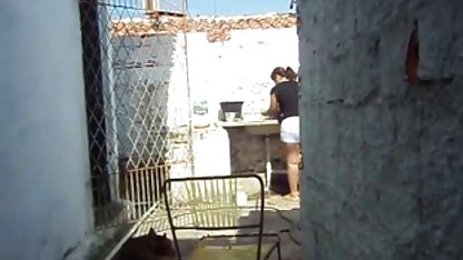 Le mari a fait une surprise à sa femme: les yeux bandés et lui a donné de baiser un videosexegratuit homme inconnu