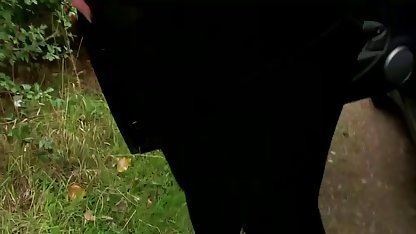 Quatre jeunes blacks video six gratui baisent une chienne blanche dans tous les trous