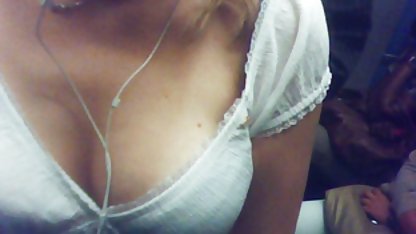 Les femmes mûres martèlent leurs video porn tukif gros trous