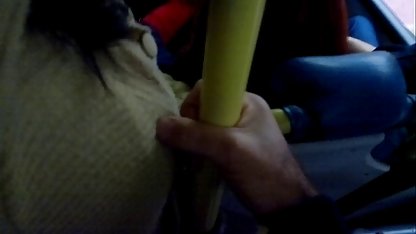 Mec poilue gratuit profite de la pipe d'un artisan arabe