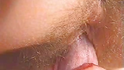 Il a pris video sexe gratuite amateur l'argent et a baisé analement