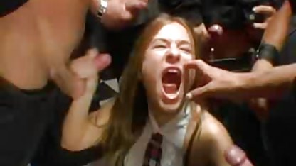 Blonde martelant son extrait video porn cul avec sa main