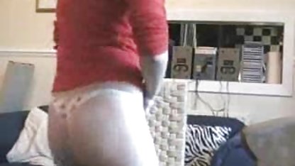 Superbe Destiny Dixon recherche film erotique gratuit a suscité un homme avec un regard de ses gros seins