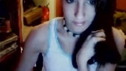 Douce brune au casting a une film xnxx gratuit éjaculation orageuse