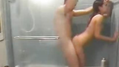 Enceinte asiatique monte video hentai gratuit joyeusement une bite
