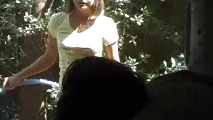 Le marié a donné à la mariée à sucer puis a baisé sa extrait video mature chatte